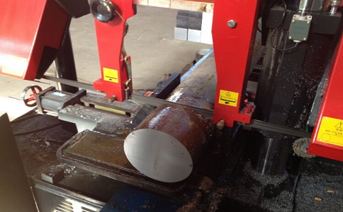 隆昌卧式带锯床加工时出现明显振荡如何排查？